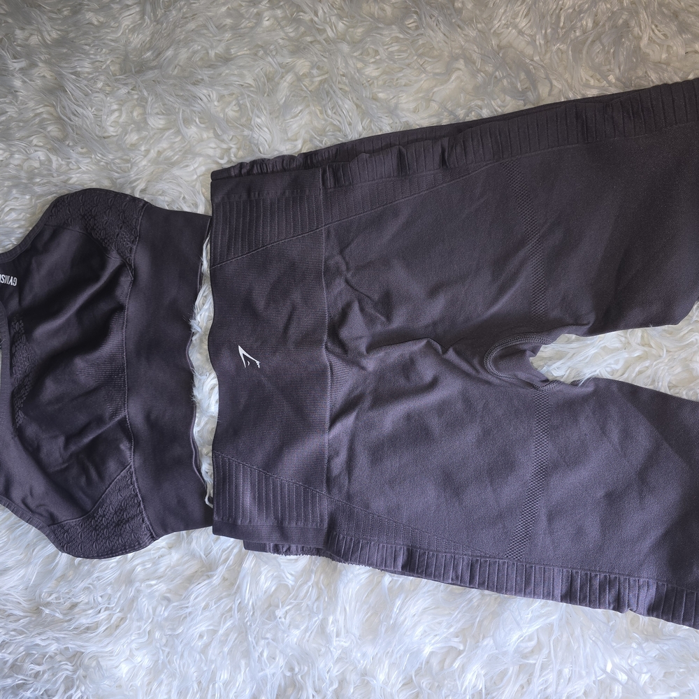Gymshark Purple Leggings and Top Set